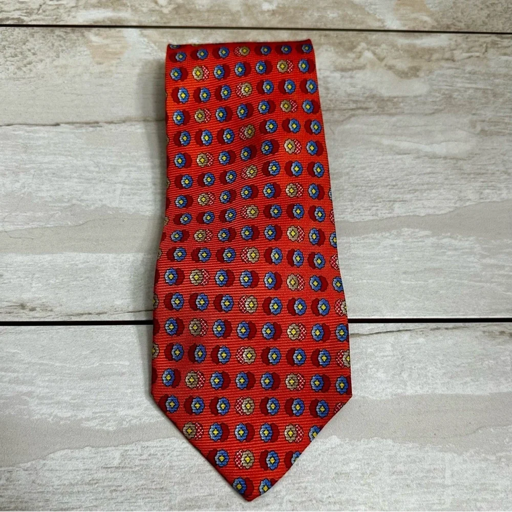 Courreges Paris Mens Peach 100% Silk Tie Floral Motif Work Wear Office Dapper